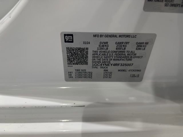 Used 2024 Chevrolet Silverado 2500 LT w/ Convenience Package image 42