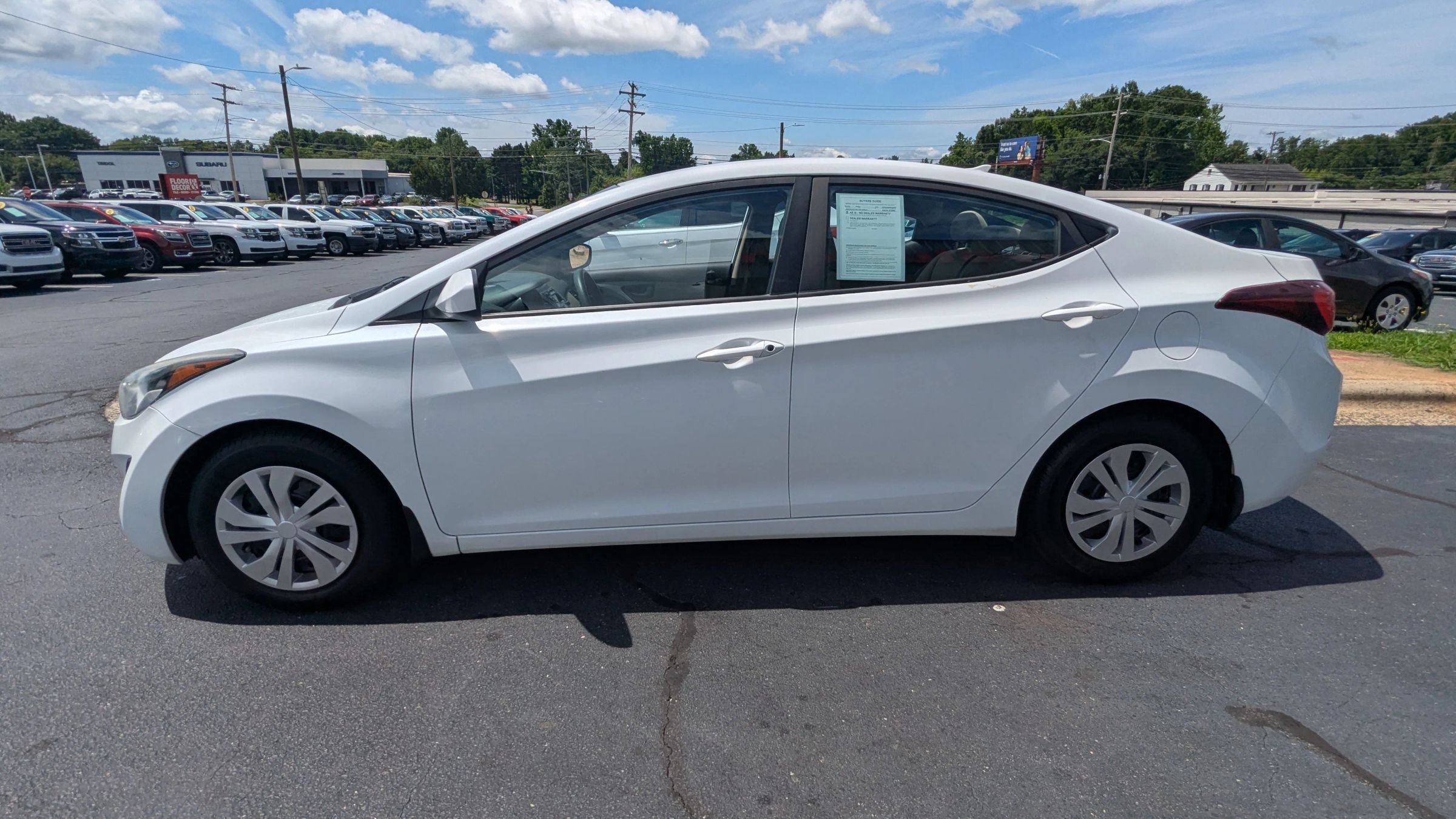 Used 2016 Hyundai Elantra SE FWD image 4