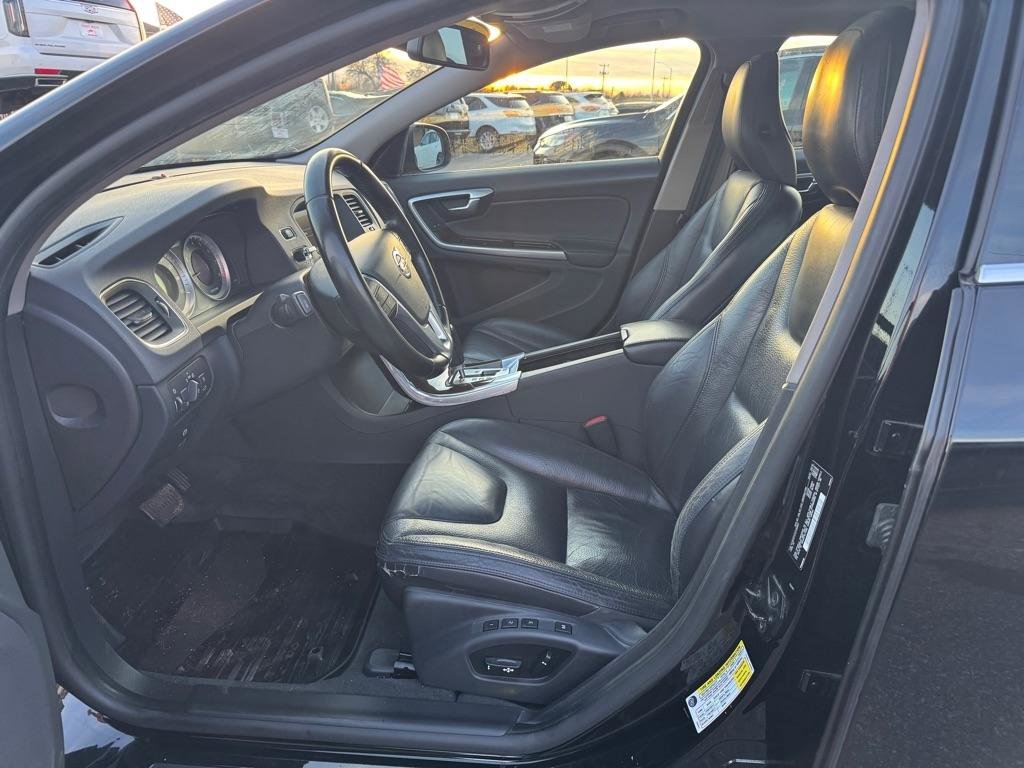 Used 2012 Volvo S60 T5 FWD image 9