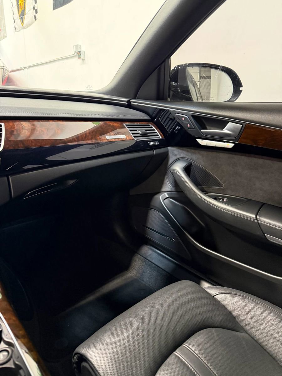 Used 2017 Audi A8 L 3.0T w/ Executive Package image 22