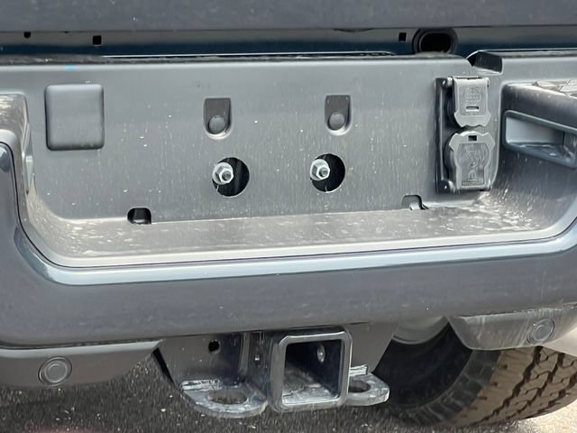 New 2026 RAM 3500 Big Horn AWD/4WD image 8