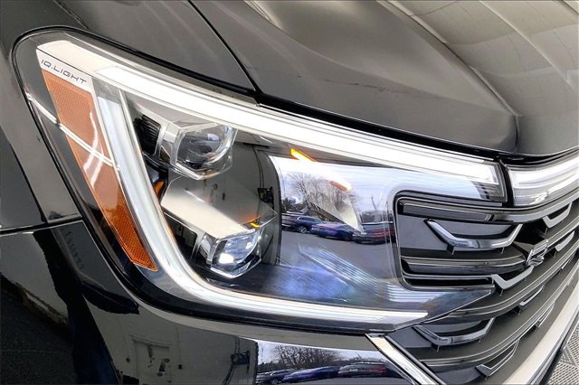 Used 2025 Volkswagen Atlas SEL Premium R-Line image 29