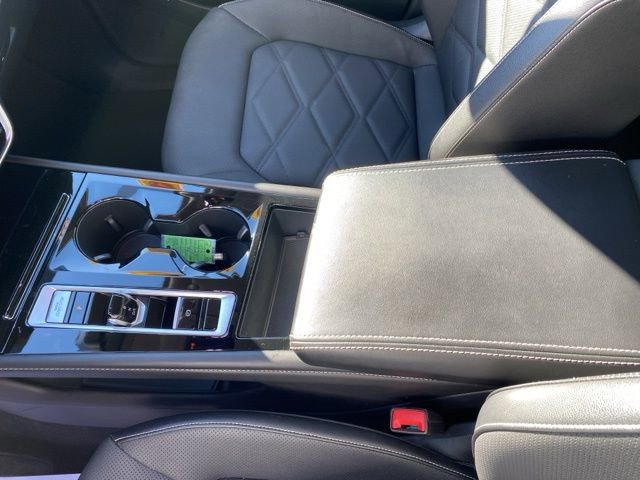 Used 2024 Volkswagen Atlas SE image 18