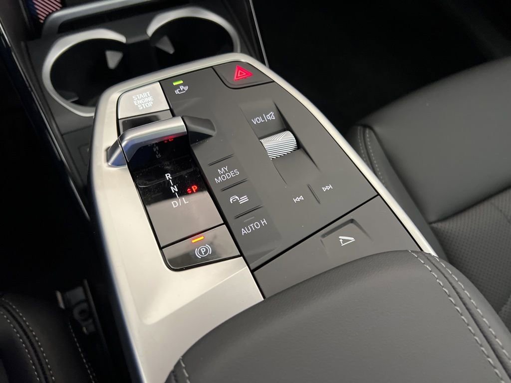 New 2026 BMW X2 xDrive28i w/ Convenience Package image 12