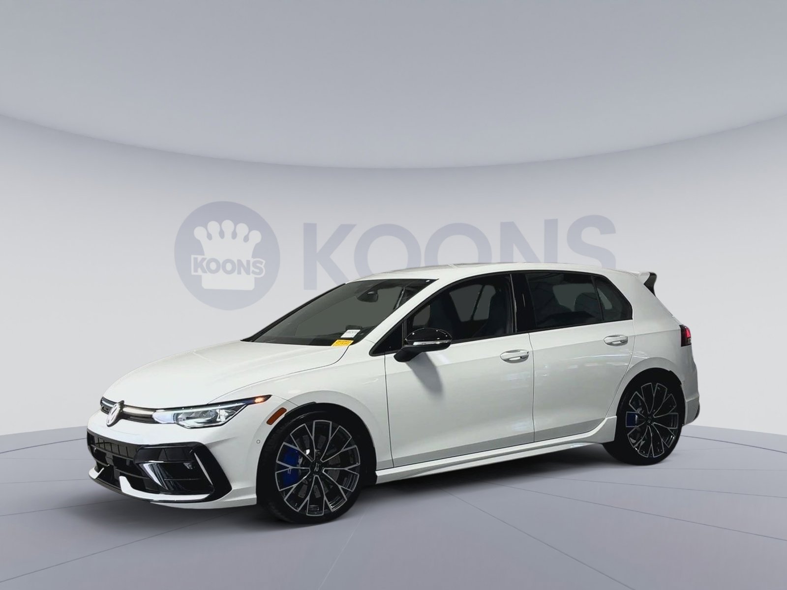 Used 2025 Volkswagen Golf w/ Euro Style Package AWD/4WD image 5