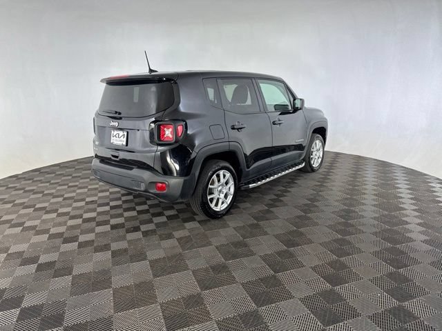Used 2023 Jeep Renegade Latitude AWD/4WD image 7