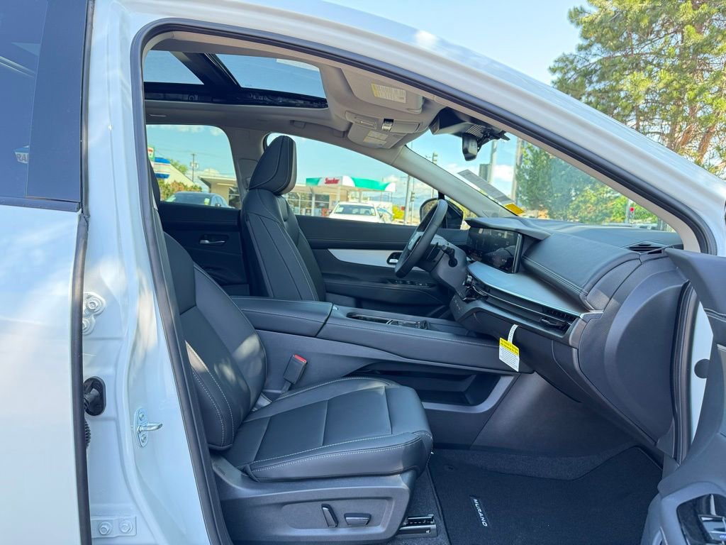 New 2025 Nissan Murano SL w/ Cargo Package image 14