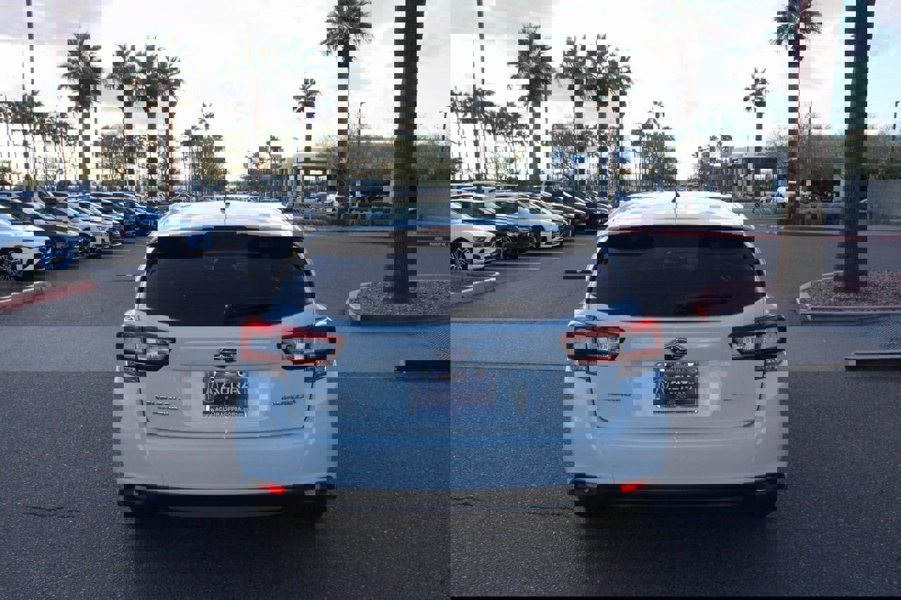 Used 2018 Subaru Impreza 2.0i image 4