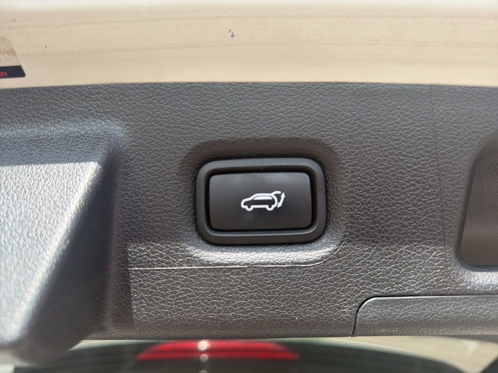 Used 2023 Hyundai Santa Fe Calligraphy AWD/4WD image 8