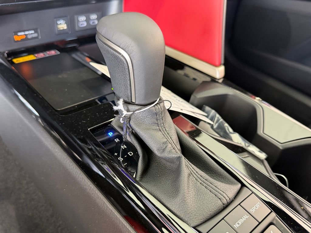 New 2026 Toyota Camry XSE AWD/4WD image 25
