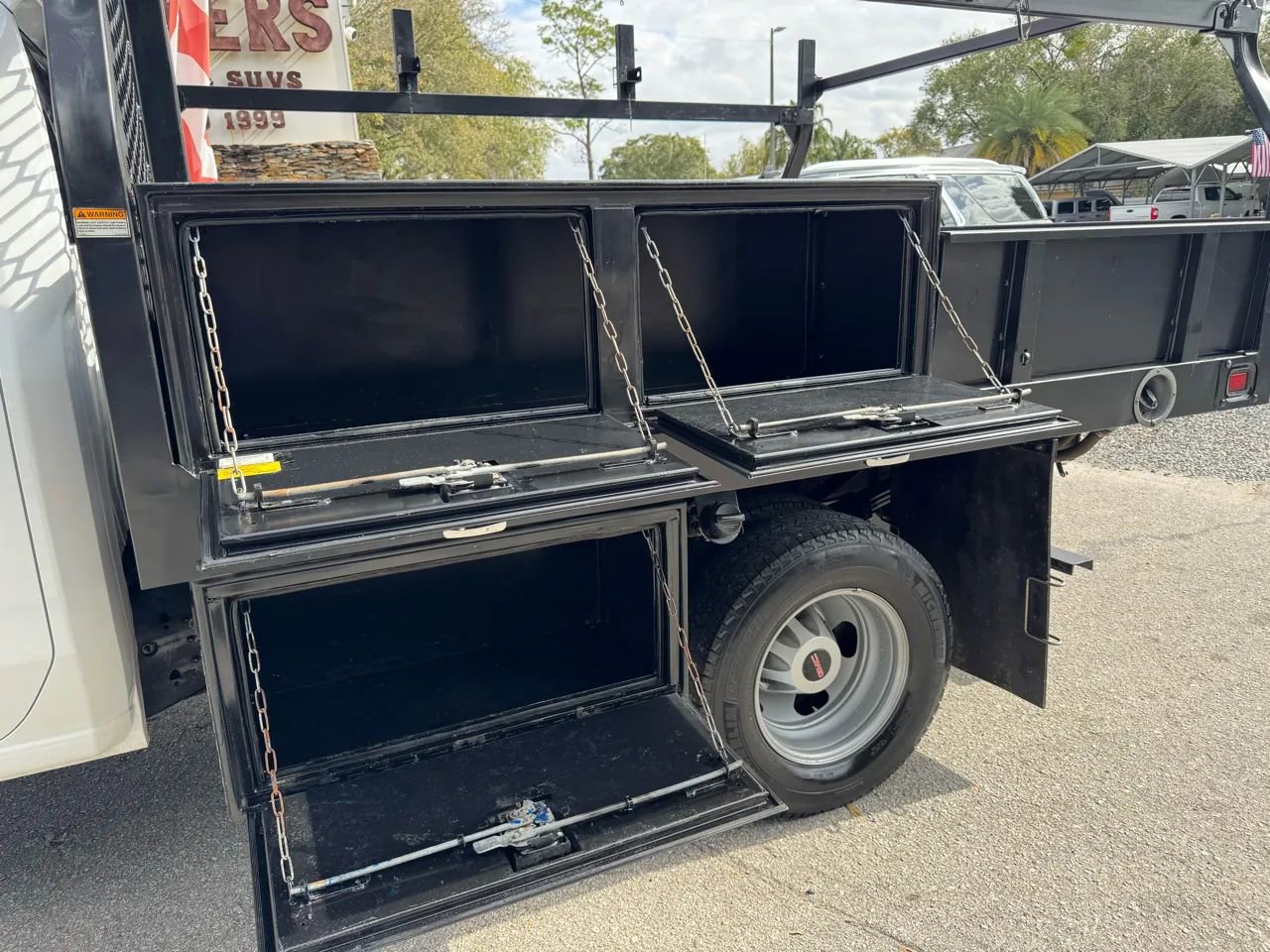 Used 2021 GMC Sierra 3500 2WD Crew Cab w/ Convenience Package image 20