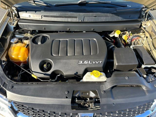 Used 2011 Dodge Journey Crew w/ Flexible Seating Group image 35