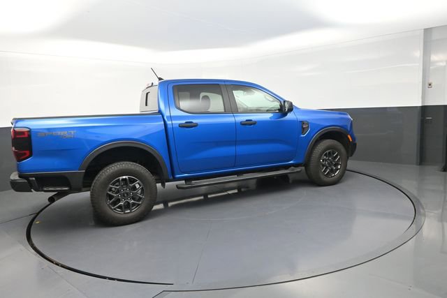 Used 2025 Ford Ranger XLT w/ Trailer Tow Package AWD/4WD image 9
