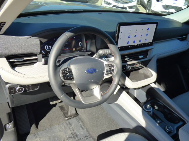 New 2026 Ford Explorer Active w/ Active Comfort Package image 21