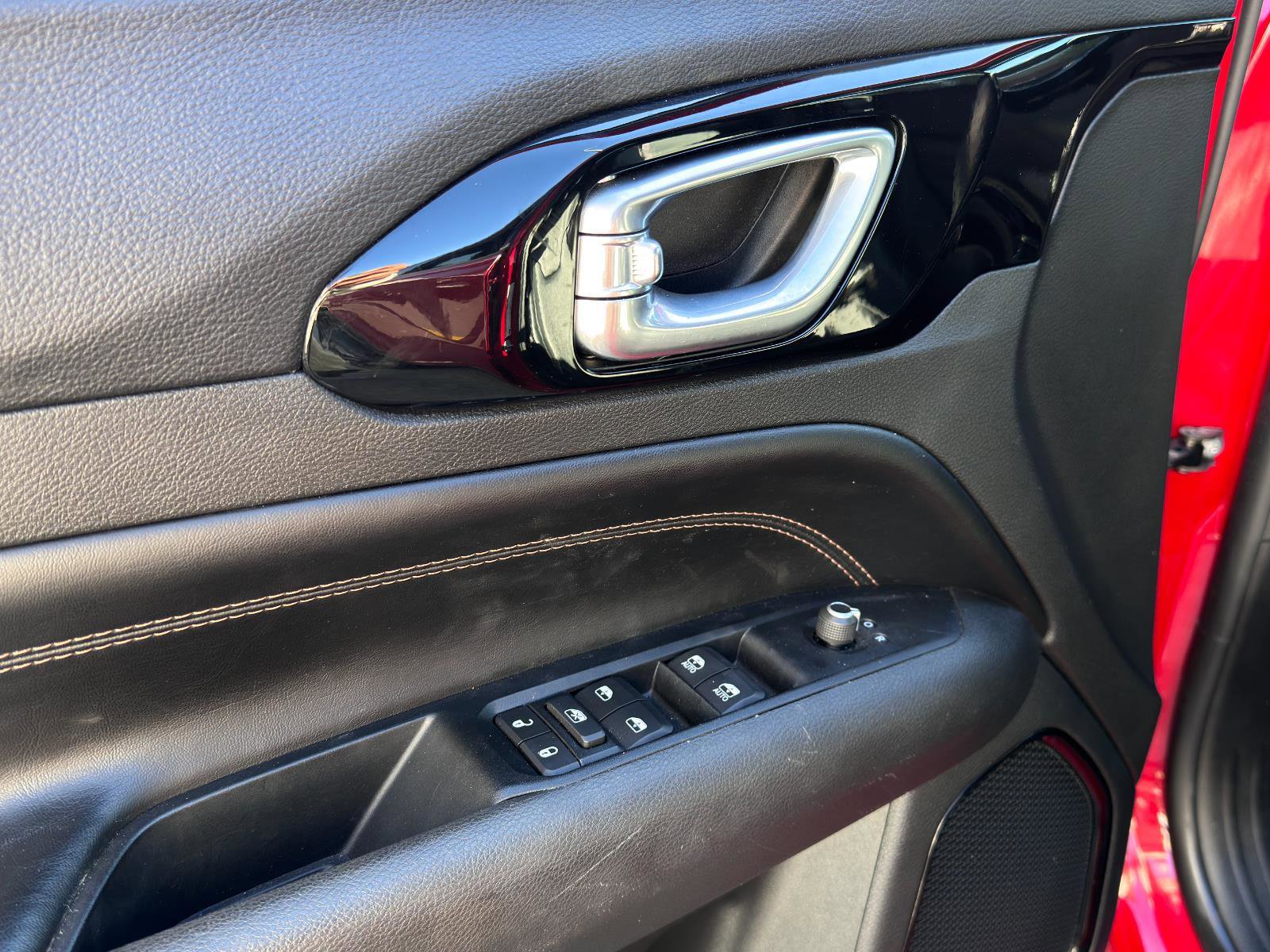 Used 2022 Jeep Compass Limited image 14