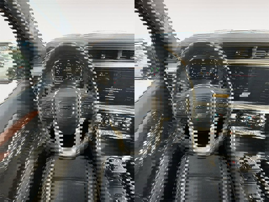 Used 2023 GMC Sierra 1500 Denali image 12