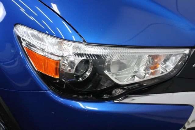 Used 2018 Mitsubishi Outlander Sport LE FWD image 25