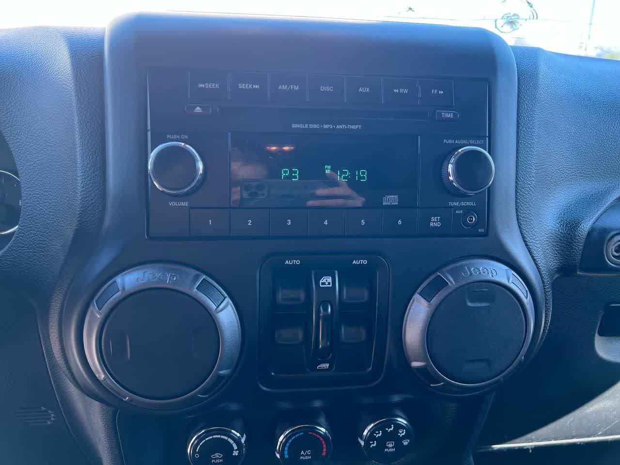 Used 2018 Jeep Wrangler Unlimited Sport S AWD/4WD image 16