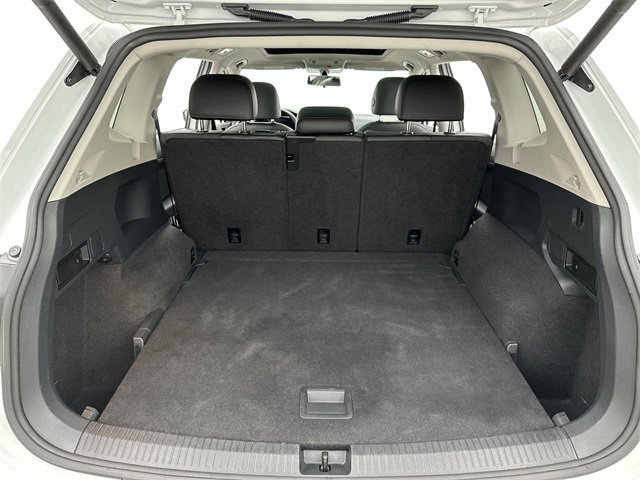 Used 2019 Volkswagen Tiguan SEL image 24