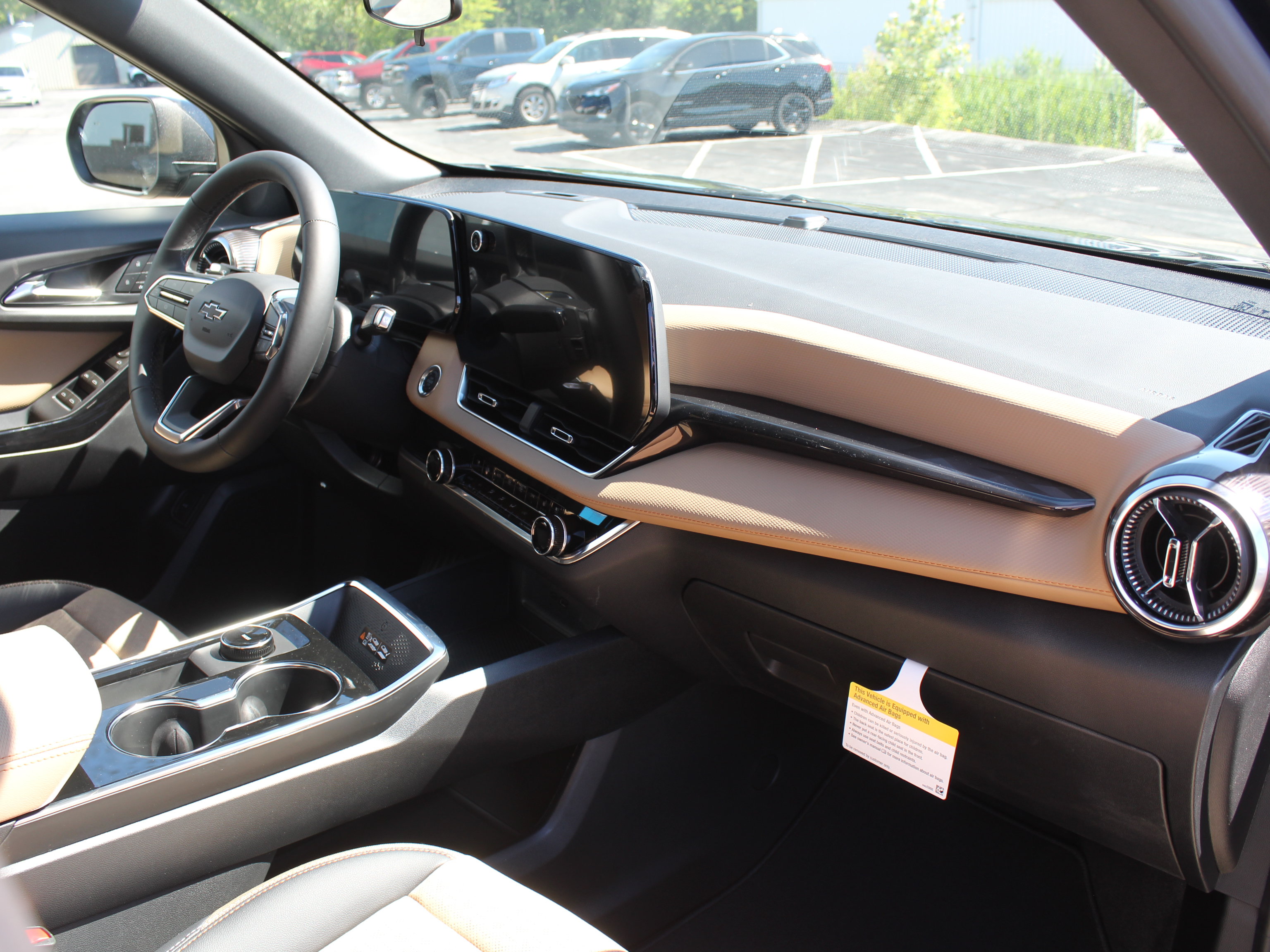 New 2026 Chevrolet Equinox ACTIV w/ Convenience Package III FWD image 14