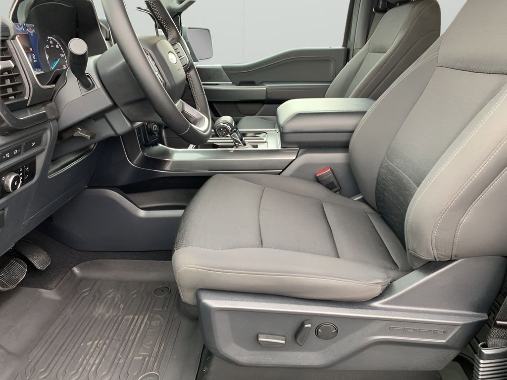 Used 2023 Ford F150 XLT w/ Equipment Group 302A High image 9