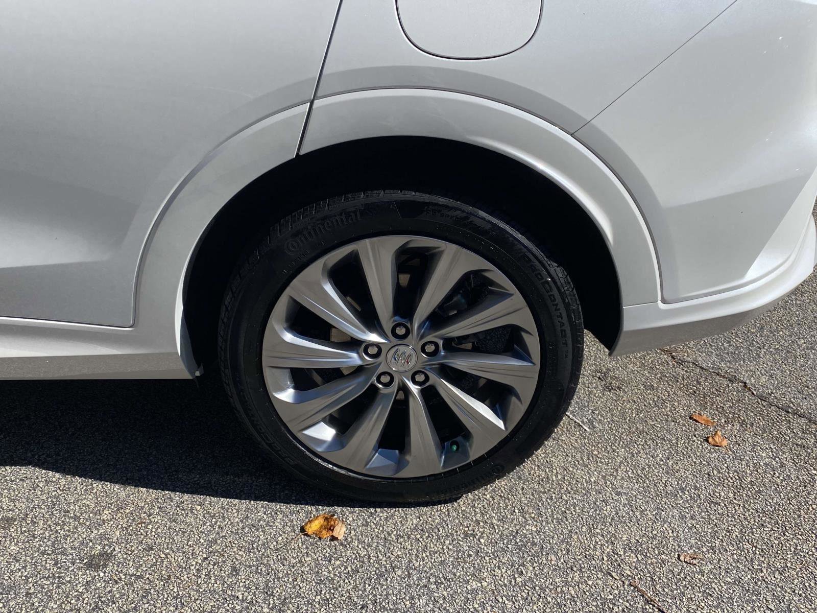 Used 2025 Buick Envista Avenir image 24