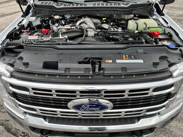 New 2025 Ford F550 4x4 Regular Cab Super Duty image 34