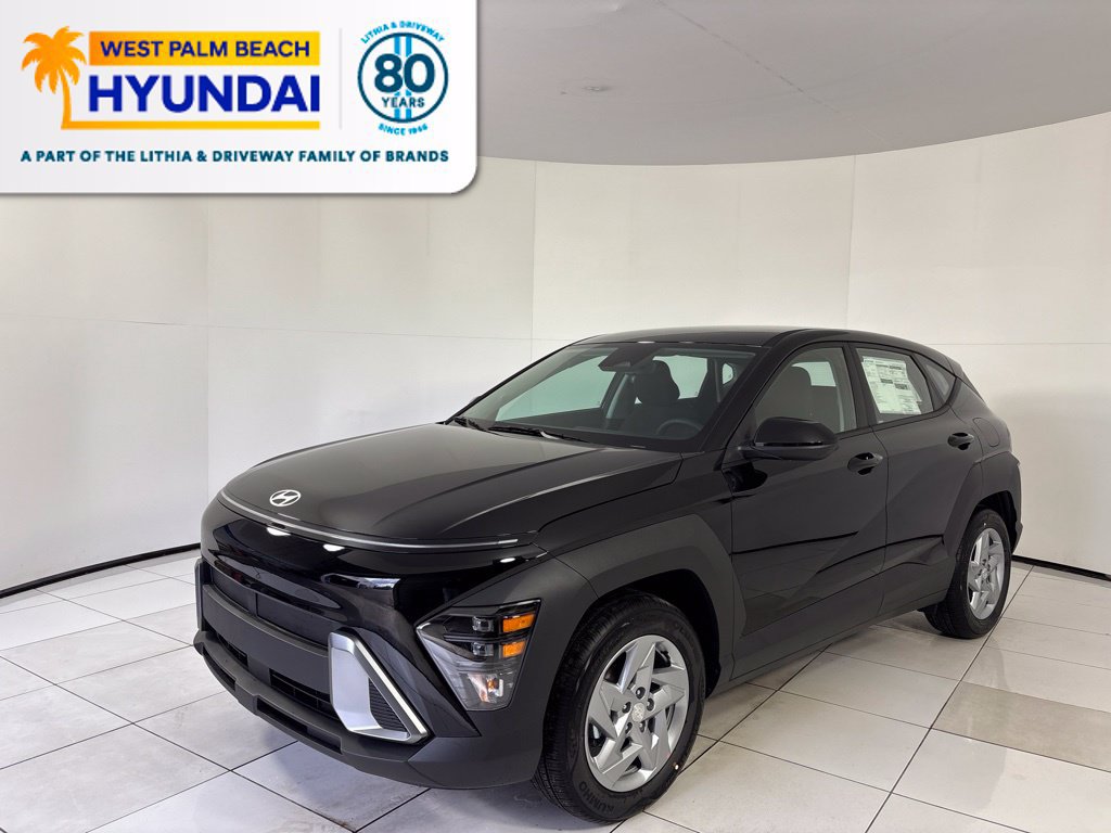 New 2027 Hyundai Kona SE FWD 360° Tour