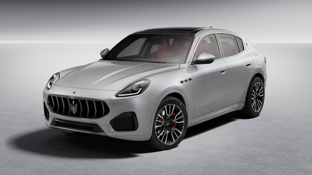 New 2025 Maserati Grecale GT