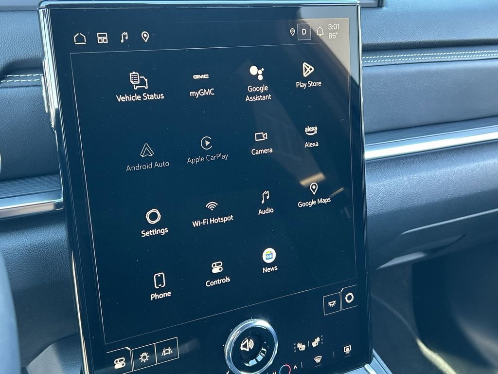 Used 2025 GMC Terrain Elevation image 13