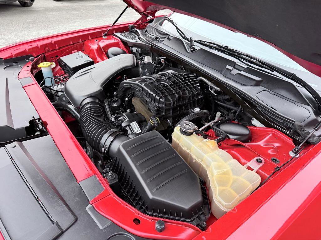 Used 2021 Dodge Challenger SXT w/ Driver Convenience Group image 30