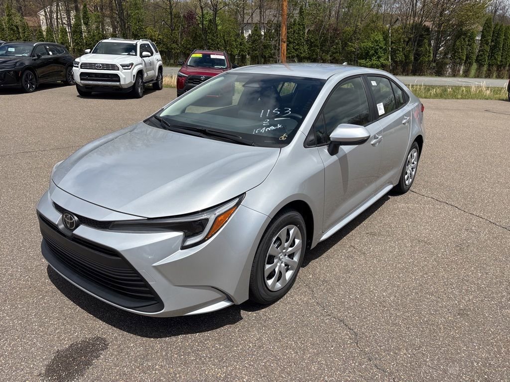 New 2026 Toyota Corolla LE FWD image 2