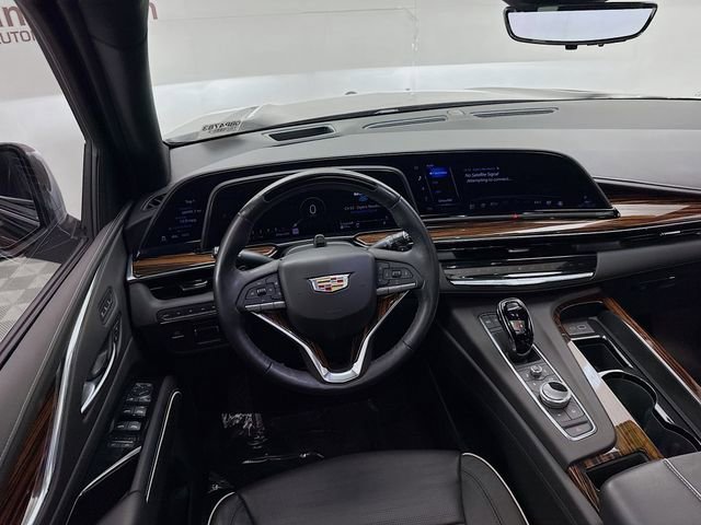 Used 2023 Cadillac Escalade Premium Luxury w/ Performance Package image 25