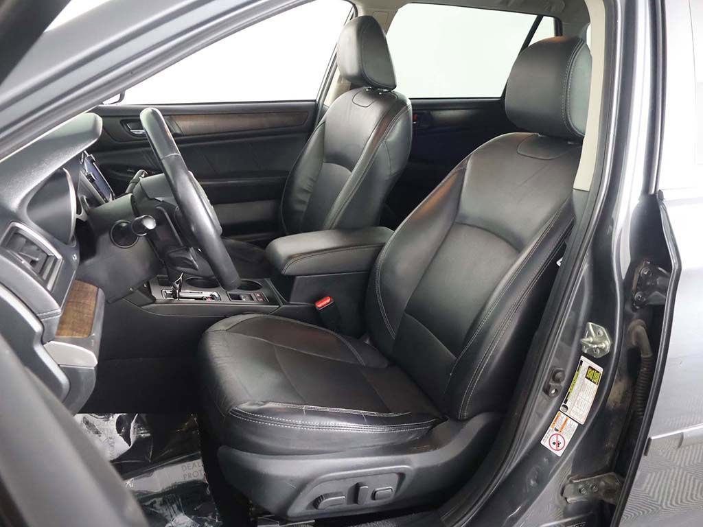 Used 2018 Subaru Outback 2.5i Limited AWD/4WD image 30