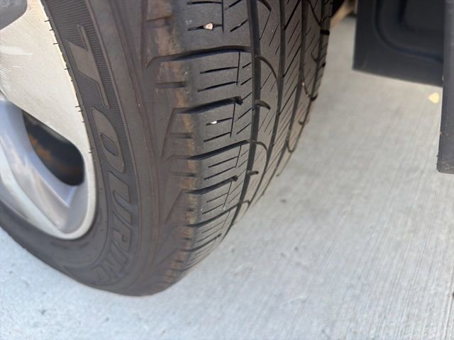 Used 2019 Jeep Cherokee Limited FWD image 14