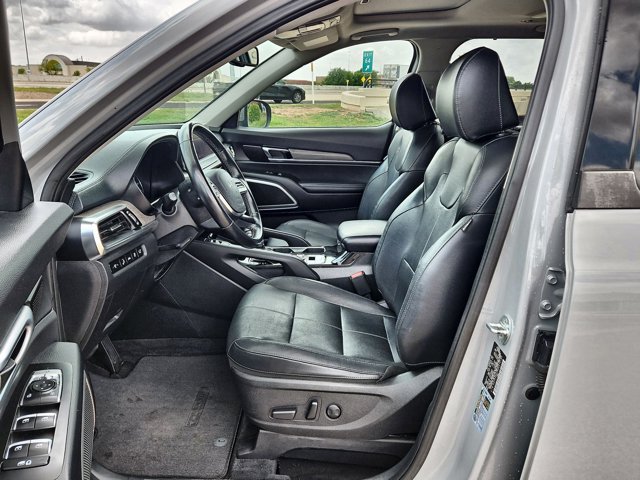 Used 2022 Kia Telluride EX w/ EX Premium Package AWD/4WD image 17