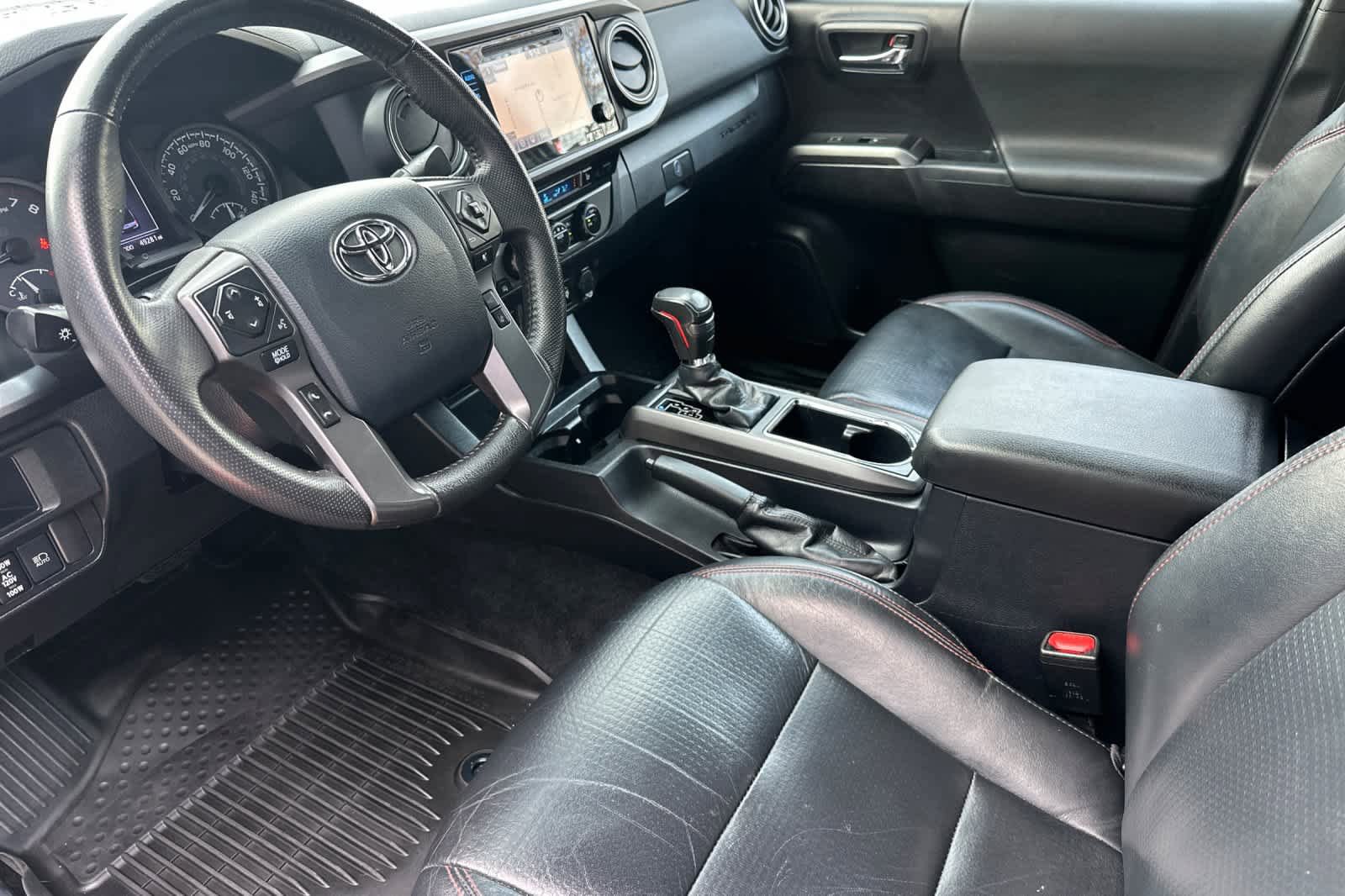 Used 2019 Toyota Tacoma TRD Pro AWD/4WD image 11