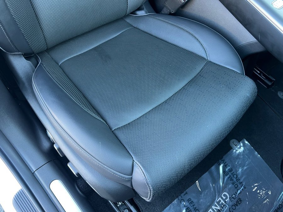 Used 2023 Genesis GV60 Advanced image 43