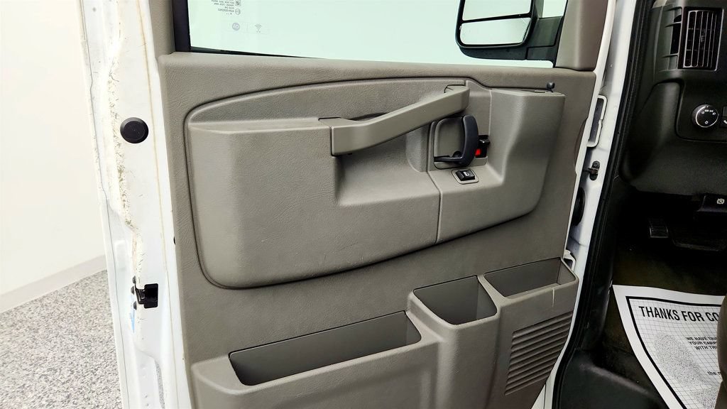 Used 2019 Chevrolet Express 3500 LT w/ LT Preferred Equipment Group RWD image 10