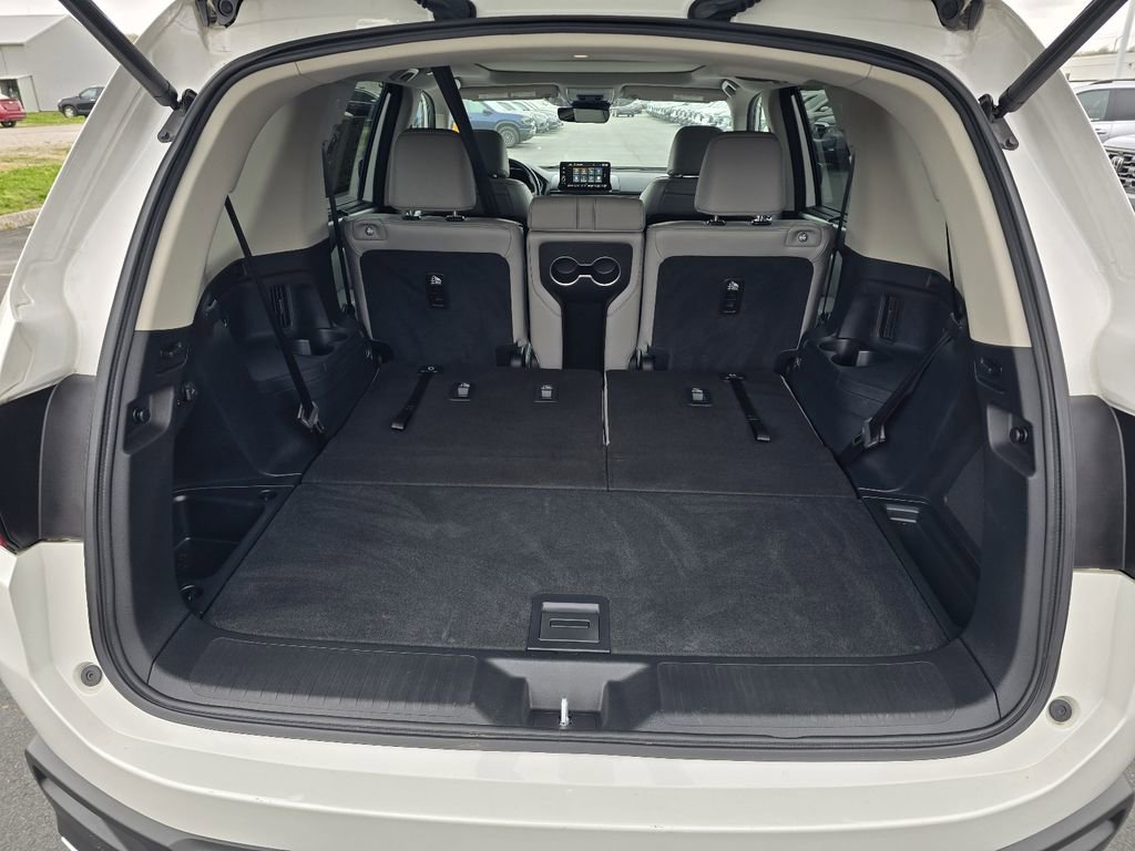 Used 2023 Honda Pilot Elite image 25