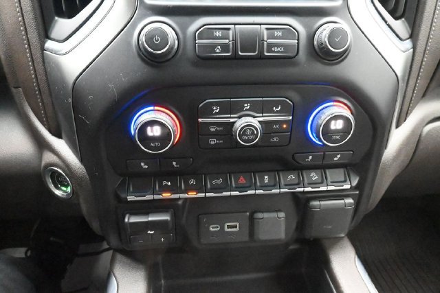 Used 2020 Chevrolet Silverado 1500 LT Trail Boss AWD/4WD image 42