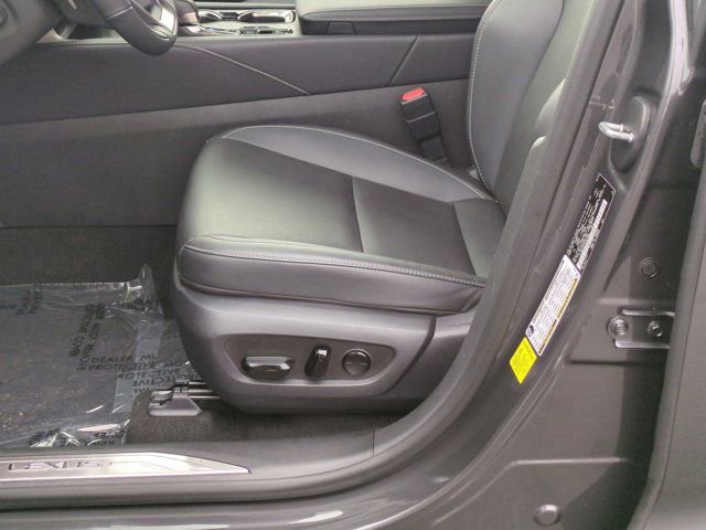 Used 2025 Lexus RX 350h w/ Convenience Package image 13