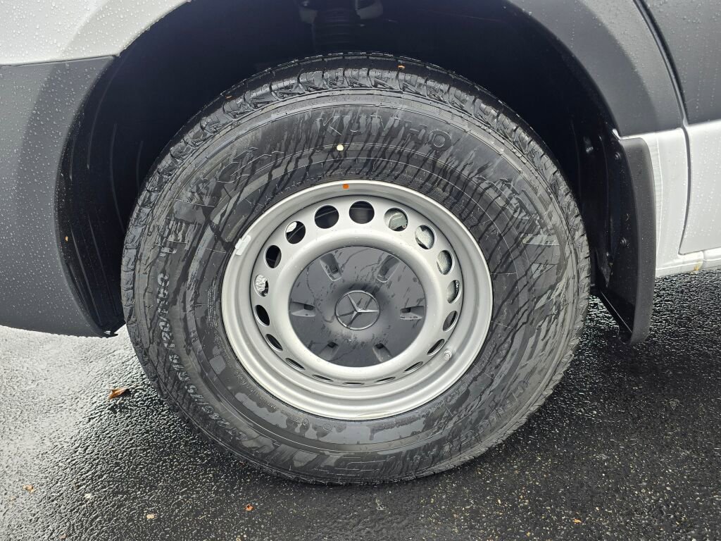 New 2026 Mercedes-Benz Sprinter 2500 image 10