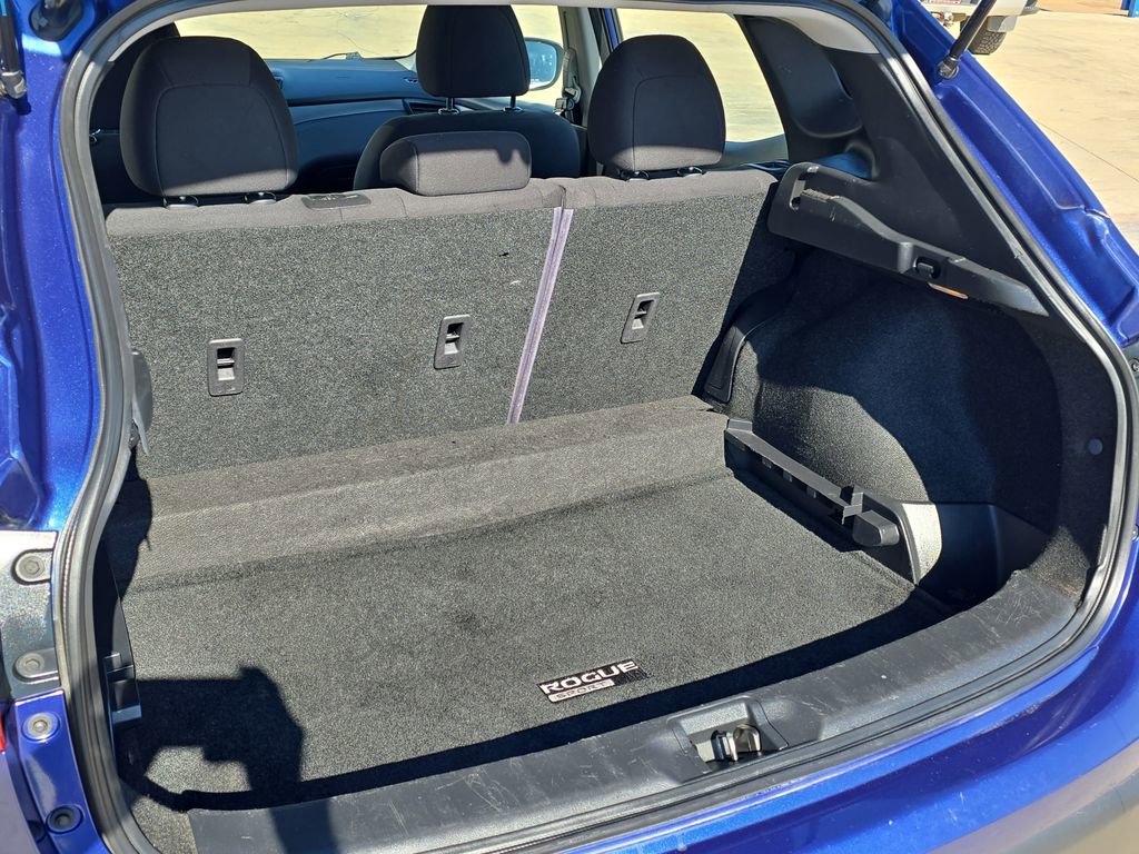 Used 2022 Nissan Rogue Sport S image 13