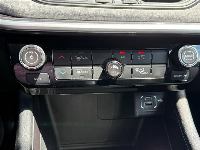 Used 2023 Jeep Compass Sport AWD/4WD image 19