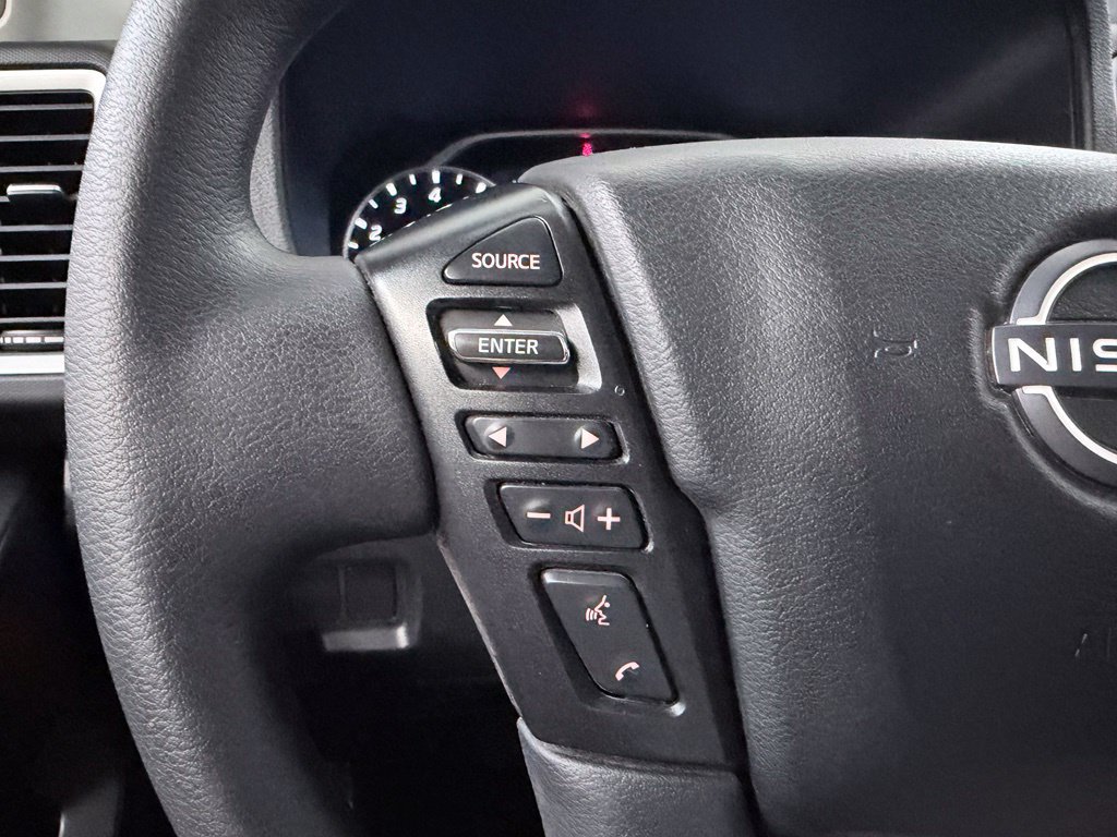 Used 2024 Nissan Frontier SV w/ Technology Package RWD image 22