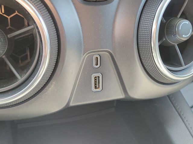 Used 2019 Chevrolet Blazer LT FWD image 25
