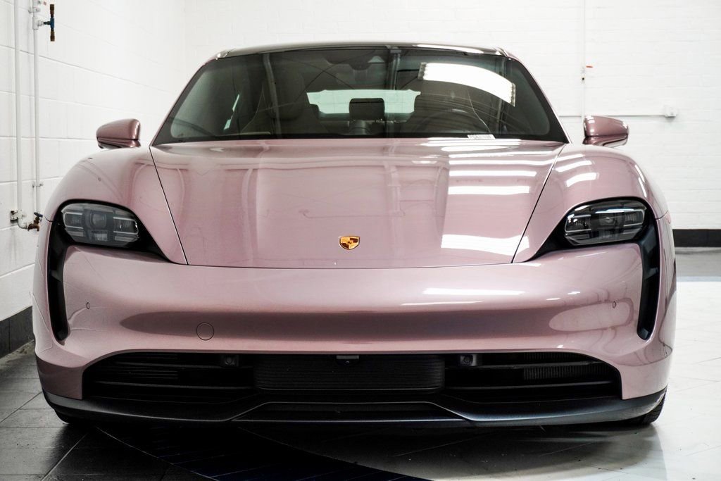 Used 2023 Porsche Taycan 4S w/ Premium Package image 12