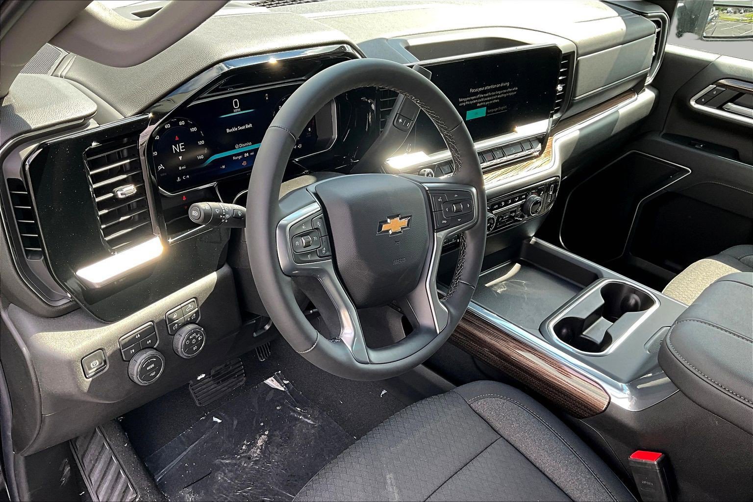New 2026 Chevrolet Silverado 2500 LT w/ Z71 Chrome Sport Edition AWD/4WD image 9