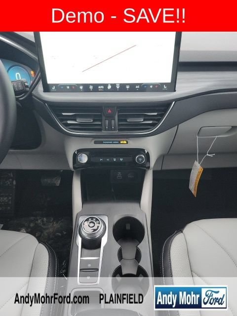 New 2025 Ford Escape SE w/ PHEV Premium Package FWD image 25